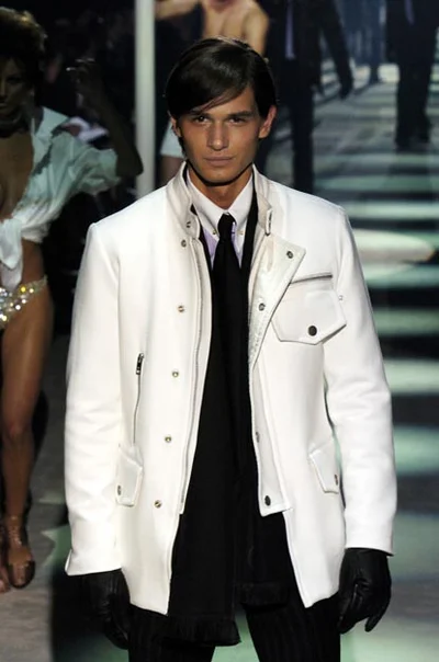 Look 17